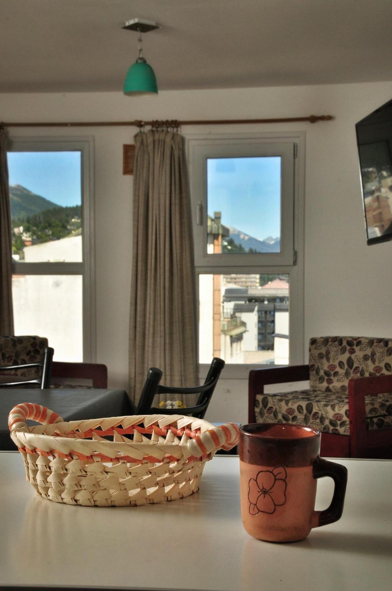 Deleitate Con Las Vistas Al Lago Y Montanas En El Centro De Bariloche Apartment Exterior photo