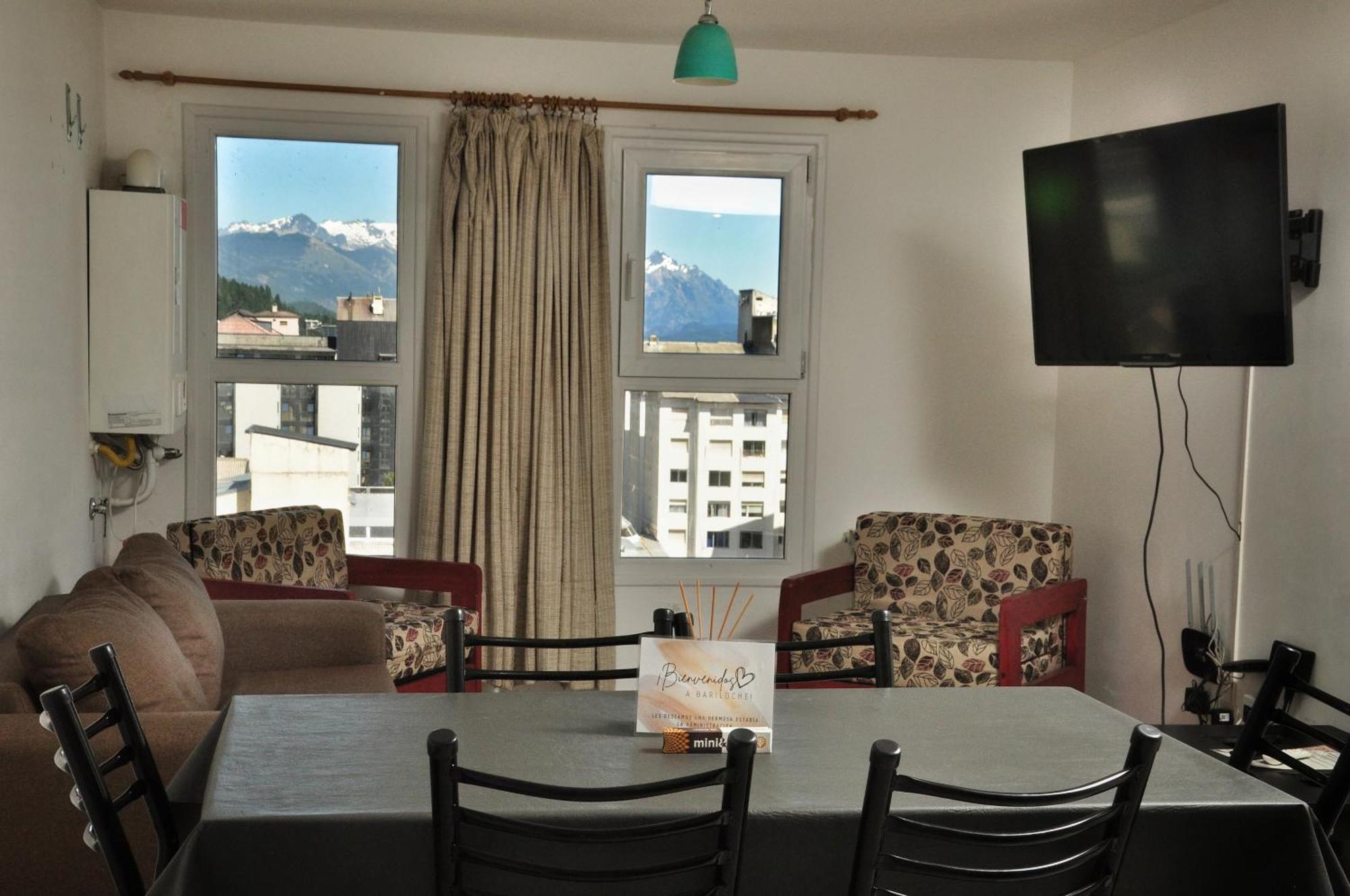 Deleitate Con Las Vistas Al Lago Y Montanas En El Centro De Bariloche Apartment Exterior photo