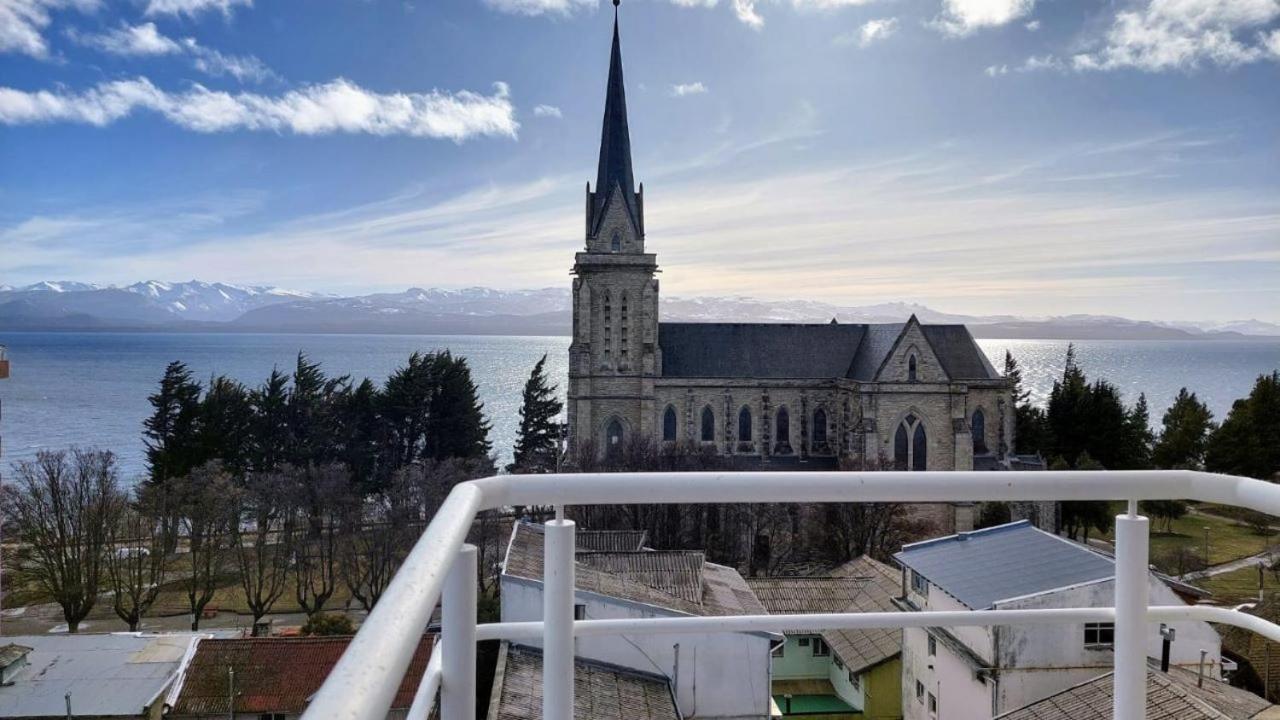 Deleitate Con Las Vistas Al Lago Y Montanas En El Centro De Bariloche Apartment Exterior photo