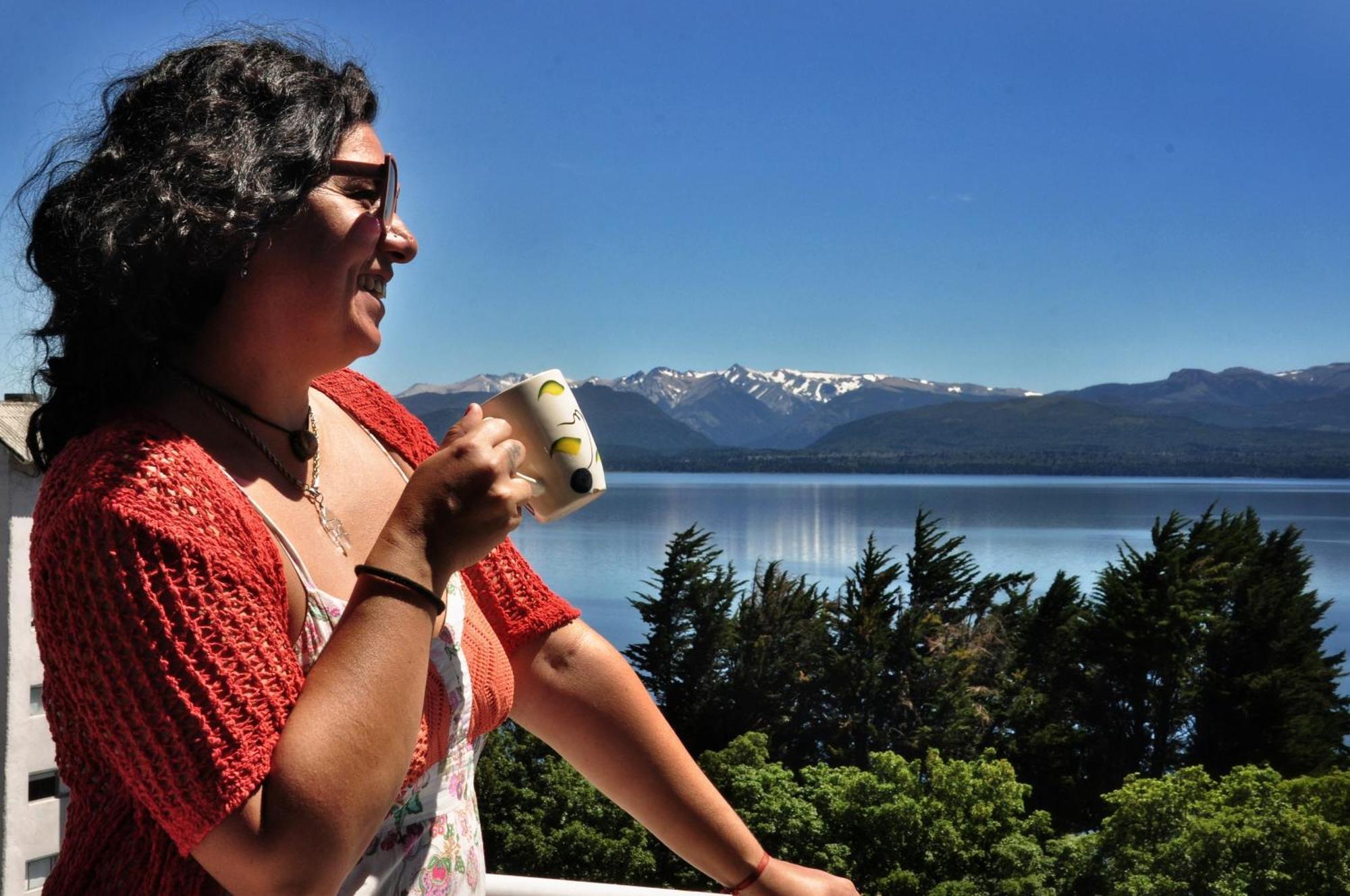 Deleitate Con Las Vistas Al Lago Y Montanas En El Centro De Bariloche Apartment Exterior photo